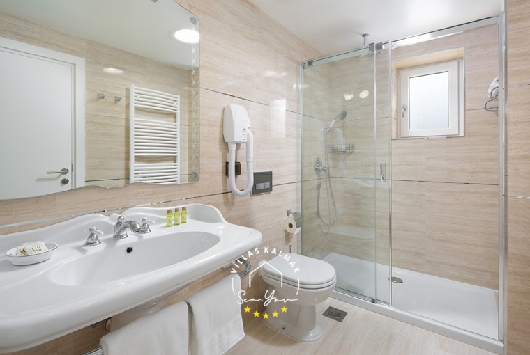 Villa Vlastelini I image 37 of 74