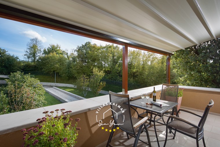 Countryside surroundings of Villa Vlastelini I near the Istrian coast