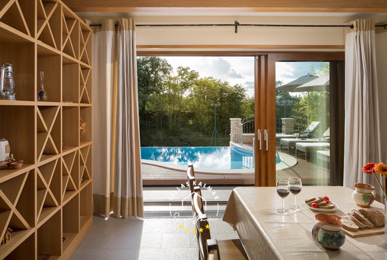 Cozy tavern next to the pool at Villa Vlastelini I in Labin-Rabac