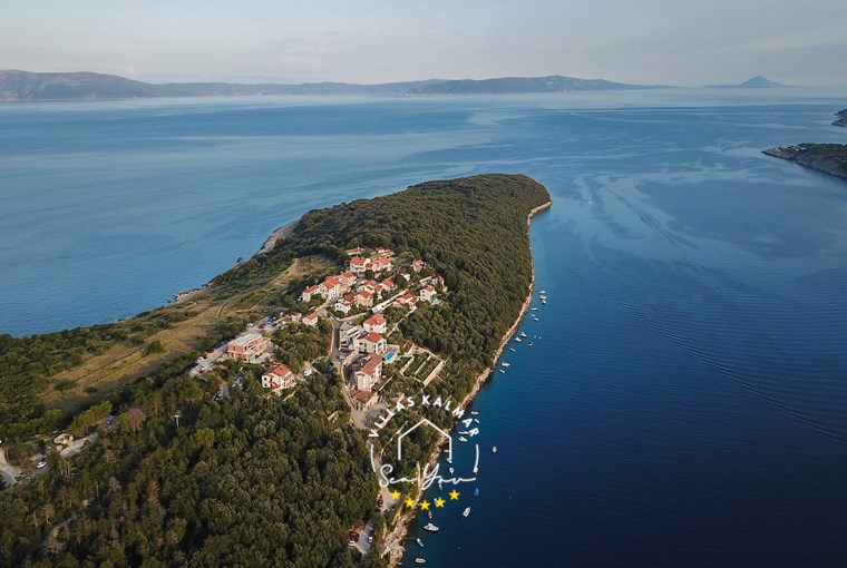 Hidden coves and natural coastline near Villa Vlastelini II, Labin