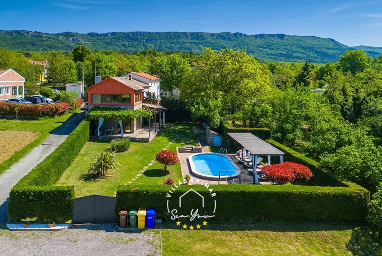 Villa Romano with beautiful garden and private pool