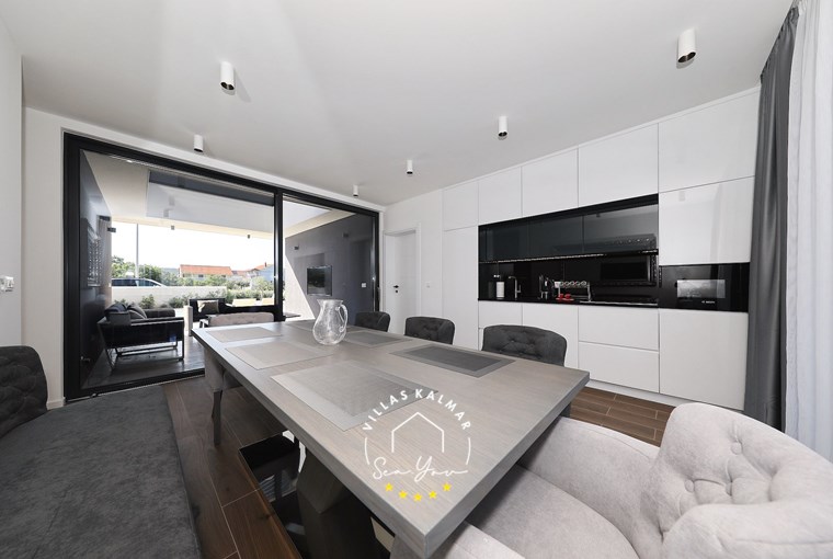 Villa K3 image 33 of 43