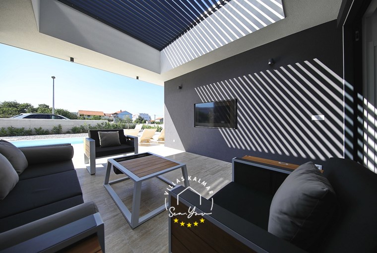 Villa K4 image 31 of 63