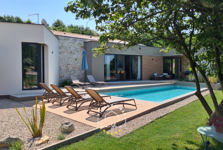 Villa ZEL foto 1 di 63