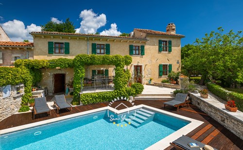 Villa Gelci image 2 of 6