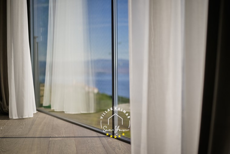 Villa Vista Hills image 20 of 58