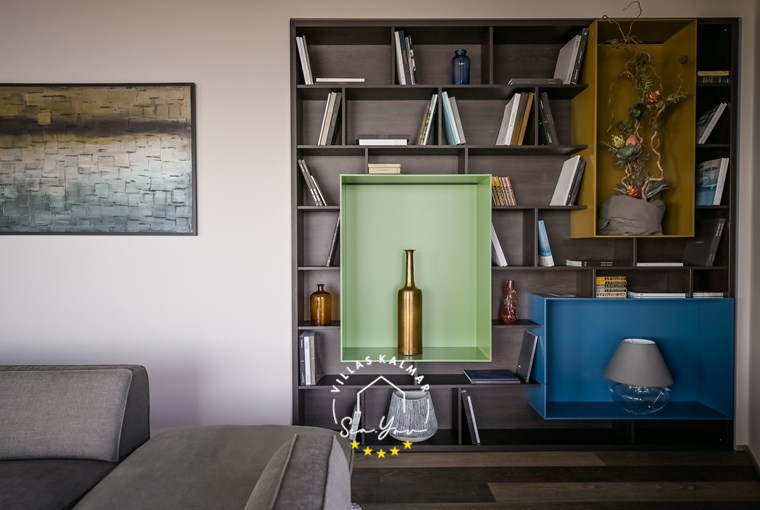 Villa Vista Hills image 14 of 58