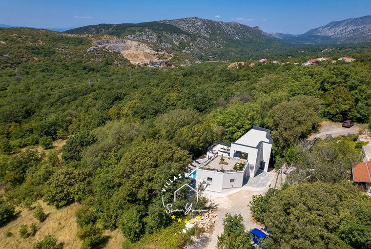 Villa Modruna image 76 of 77