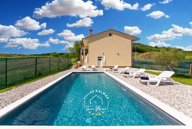 Villa Butoniga Nature foto 1 di 41