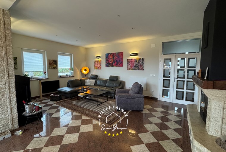 Villa Ravina foto 5 di 18