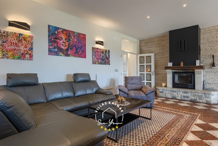Villa Ravina image 35 of 61