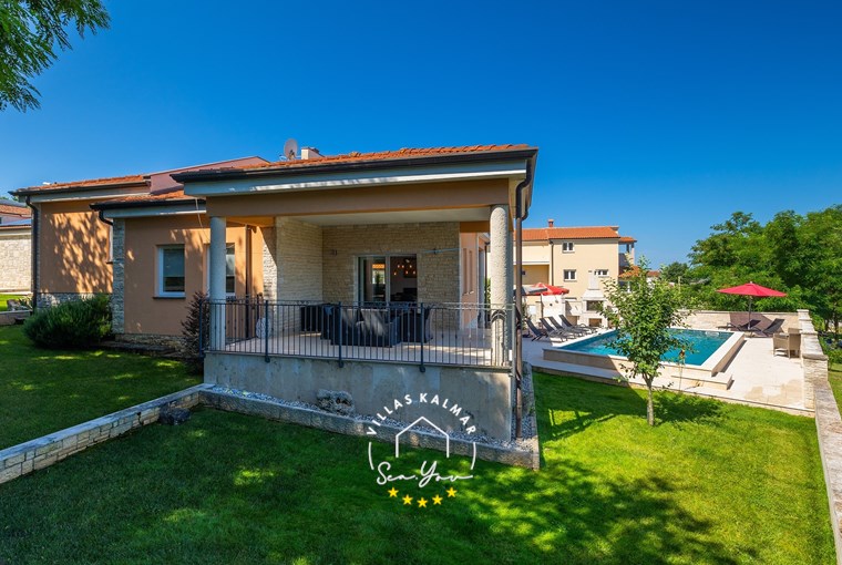 Villa Ravina image 14 of 61