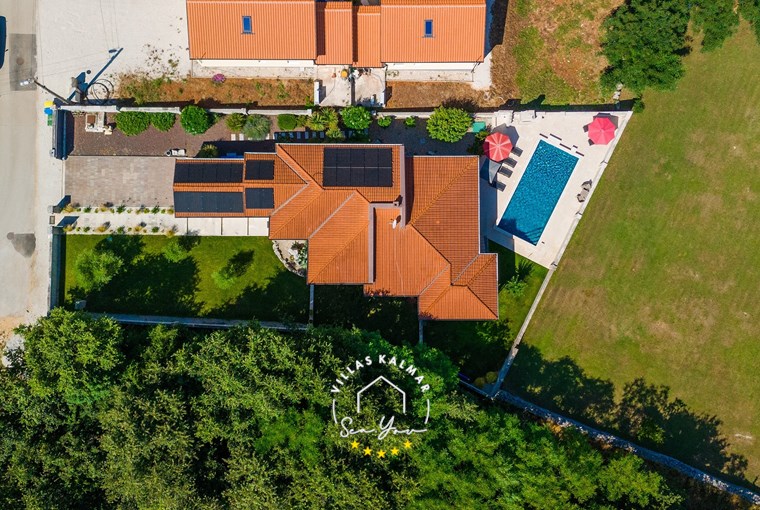 Villa Ravina image 5 of 61