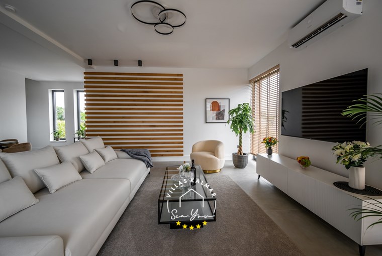 Villa  LiLa Sunshine image 34 of 102