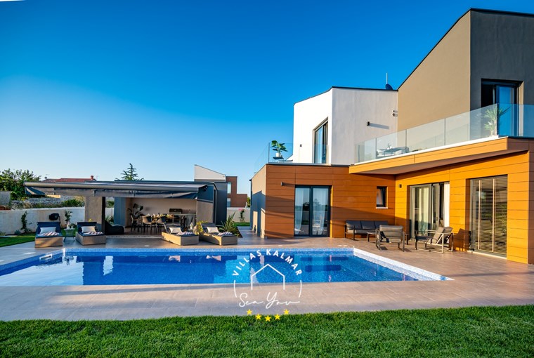 Villa  LiLa Sunshine image 19 of 102