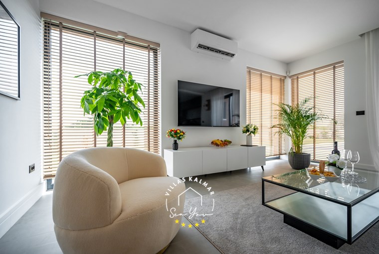 Villa  LiLa Sunshine image 32 of 102