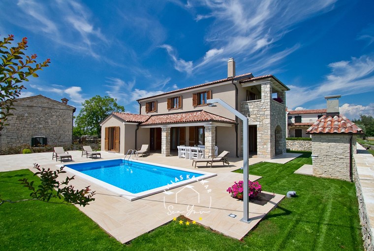 Villa Neo image 14 of 77