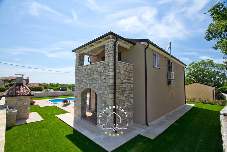 Villa Neo image 39 of 77