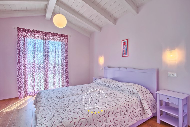 Villa Neo image 69 of 77