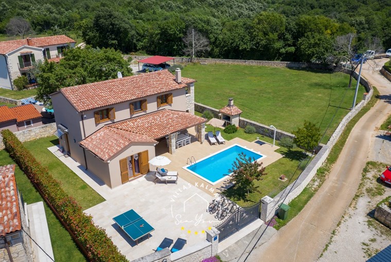 Villa Neo image 22 of 77