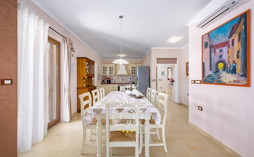 Villa Neo image 5 of 6