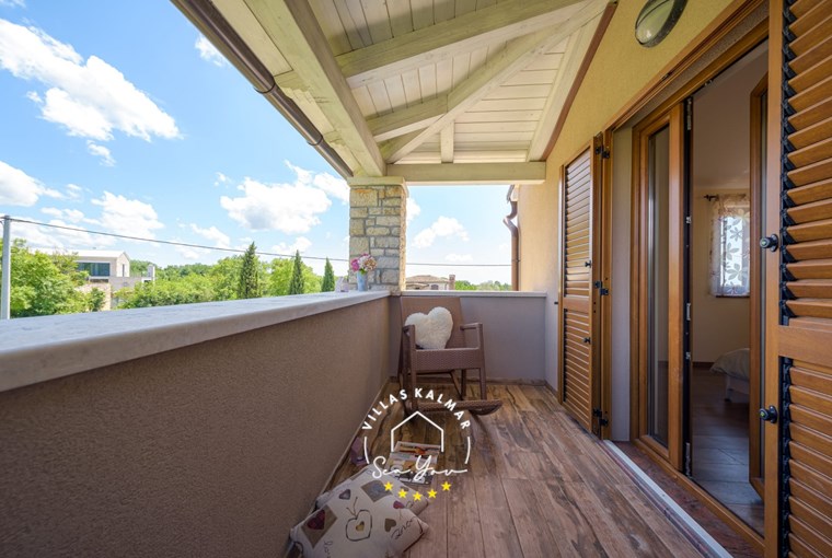 Villa Neo image 75 of 77