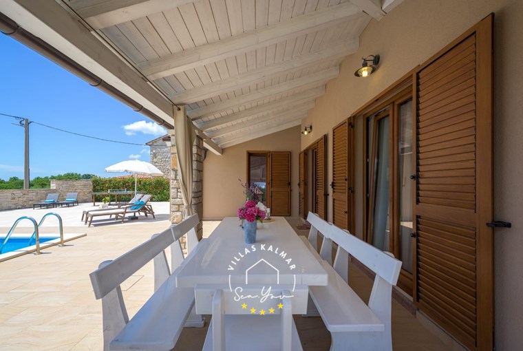 Villa Neo image 28 of 77