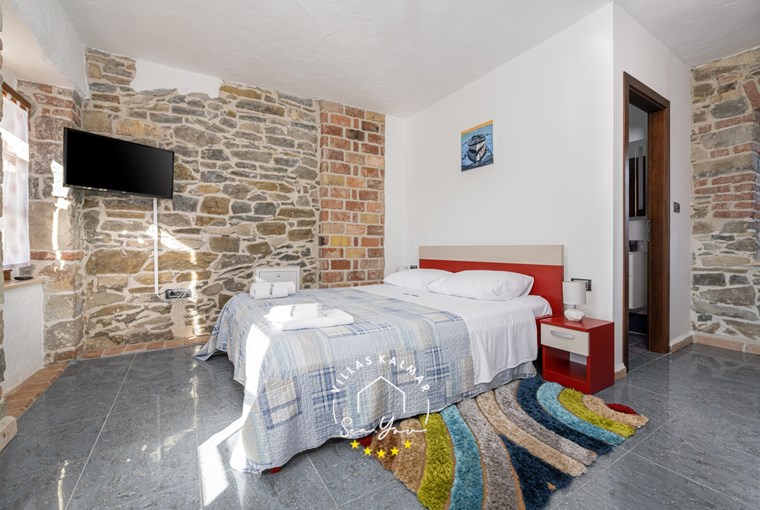 Villa Denis image 37 of 74