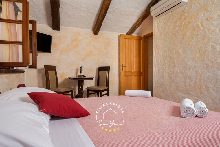 Villa Denis image 58 of 74