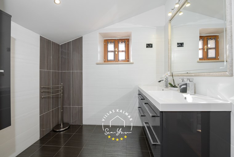 Villa Denis image 64 of 74