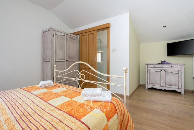 Villa Denis image 67 of 74