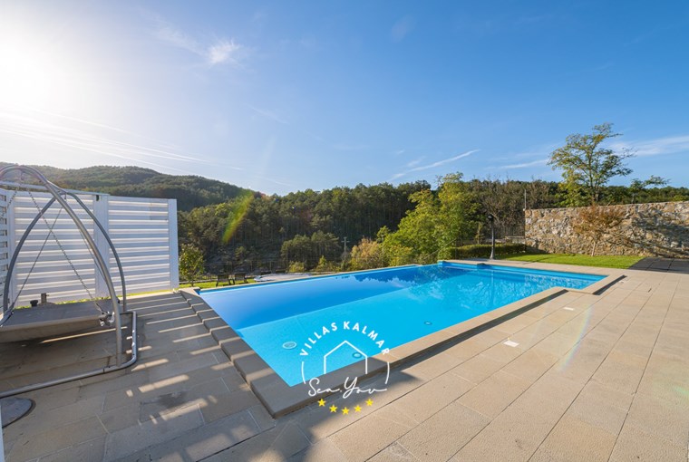 Villa Denis image 14 of 74