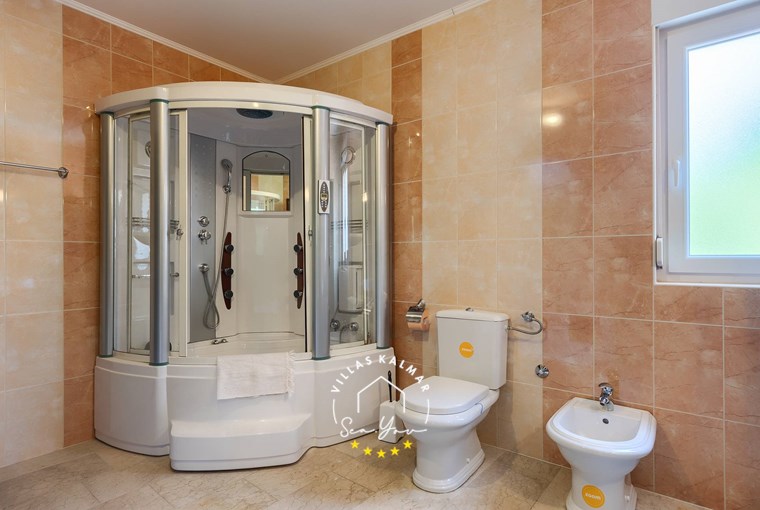 Villa Angeli image 82 of 86