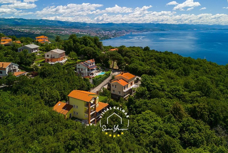 Beautiful family villa surrounded by nature and close to the sea in Opatija