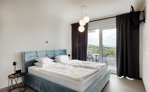 Villa Lavinia image 5 of 6