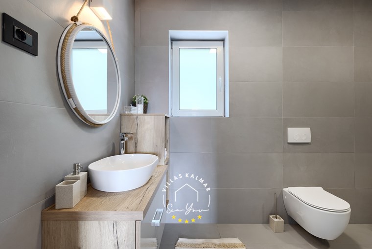 Villa Lavinia image 64 of 86