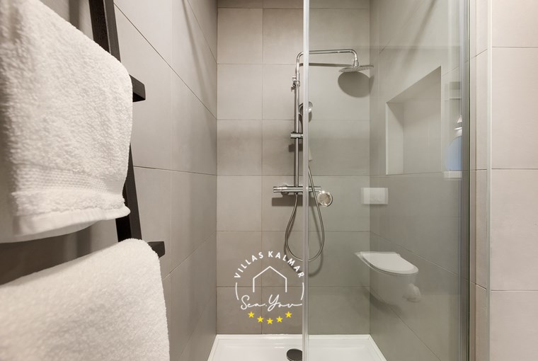 Villa Lavinia image 70 of 86