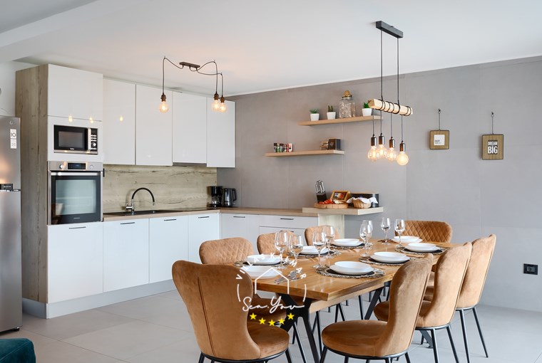 Villa Lavinia image 44 of 86