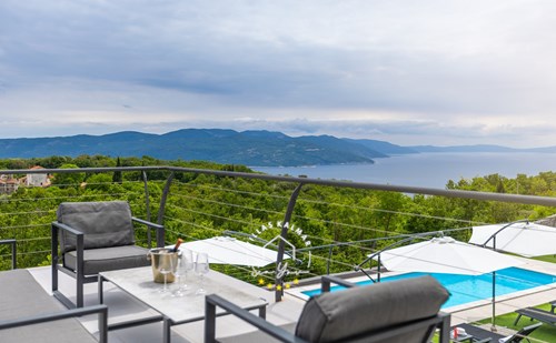 Villa Lavinia image 2 of 6