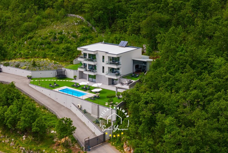 Villa Lavinia image 86 of 86