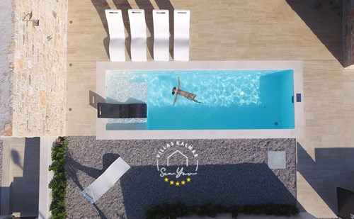 Villa K1 image 2 of 6