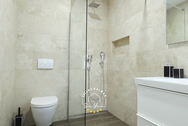 Villa K2 image 29 of 34