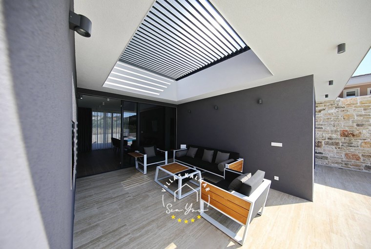 Villa K2 image 18 of 34