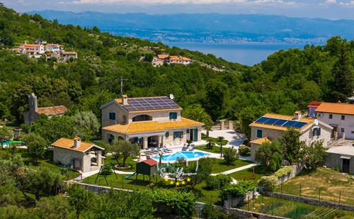 Villa Stonegate Estate image 6 of 6