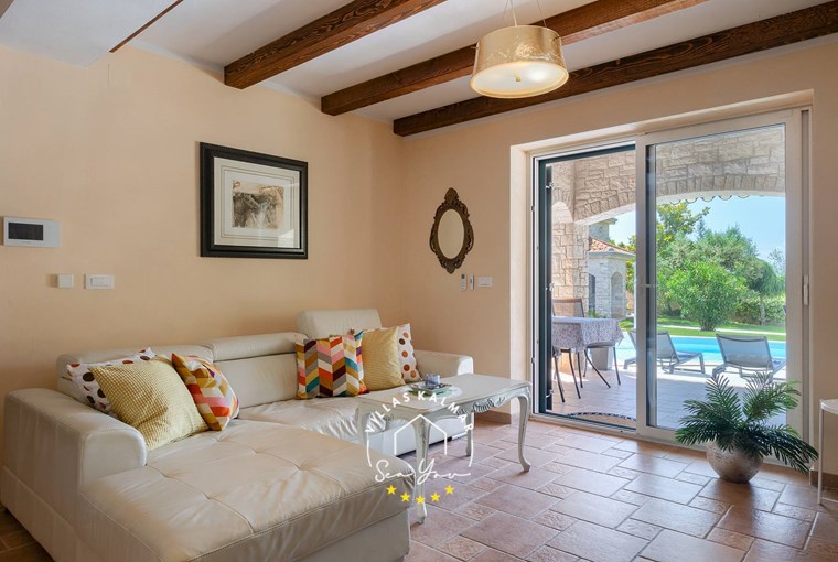 Villa Stonegate Estate image 77 of 99