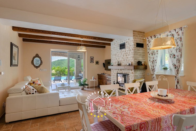 Villa Stonegate Estate image 79 of 99