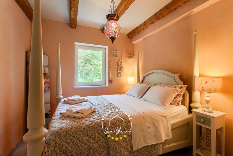 Villa Stonegate Estate image 91 of 99