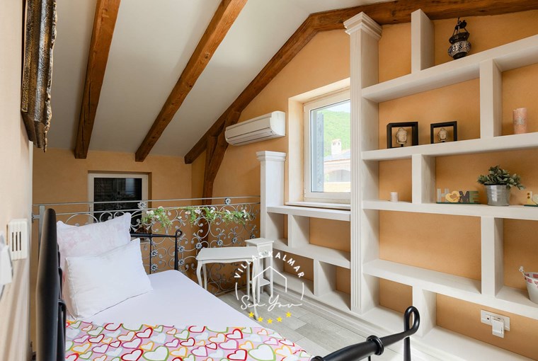 Villa Stonegate Estate image 98 of 99