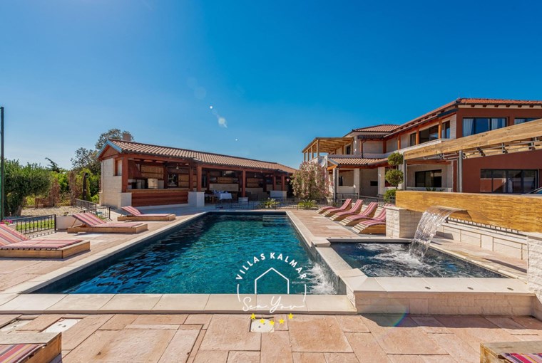 Beautiful villa with private pool on island Vir, Croatia