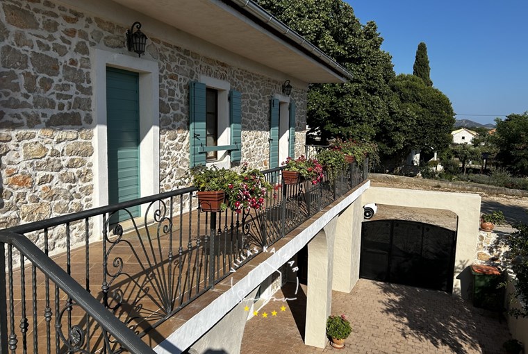 Villa Bozini Dvori image 32 of 110